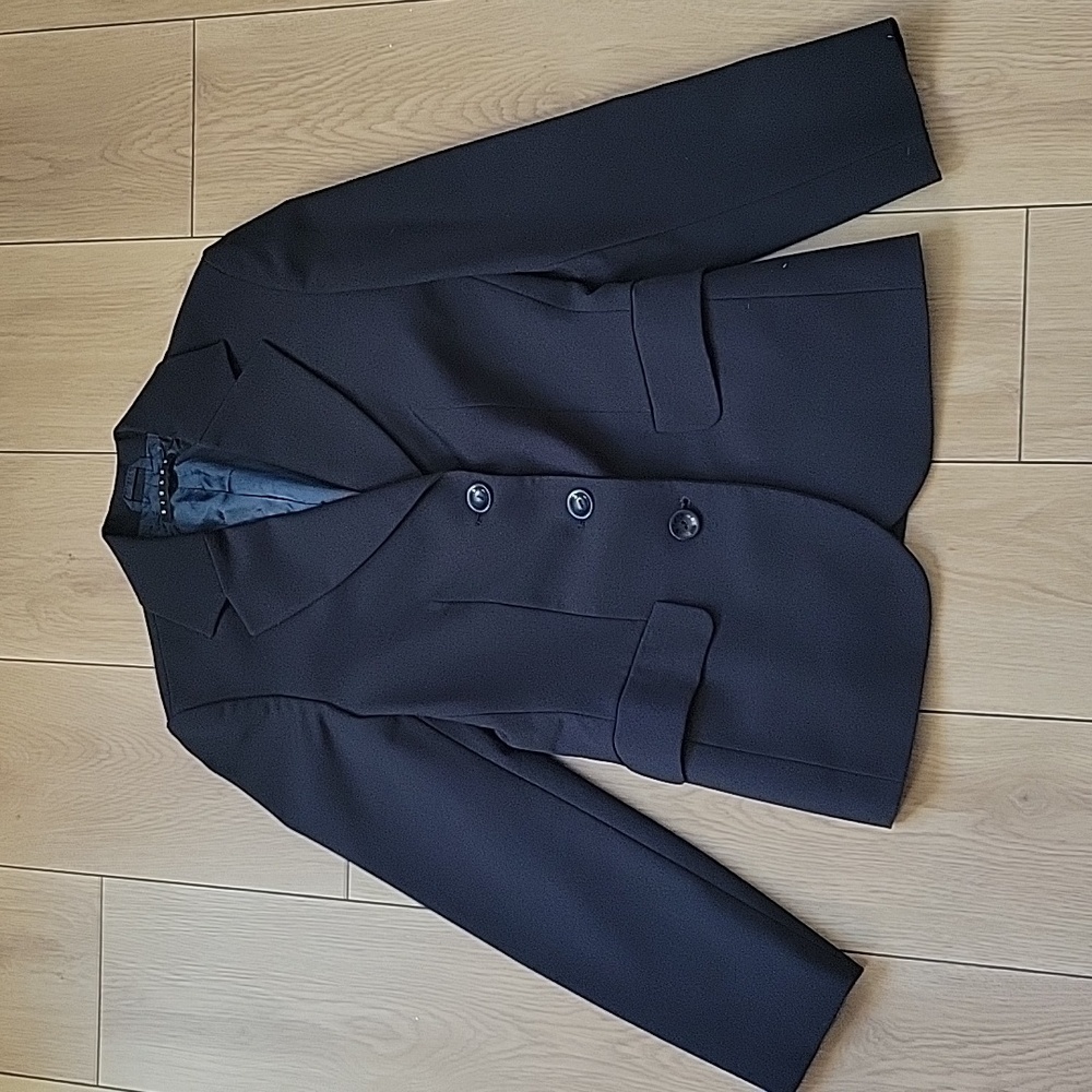 Sisley Womens 3 Button Blazer Size 6  (Eur 38)